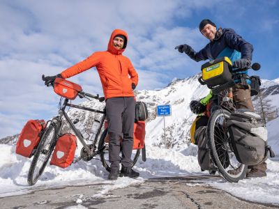 Florian Wüstholz (links) und Martin Bichsel auf dem Simplon. Foto: Martin Bichsel