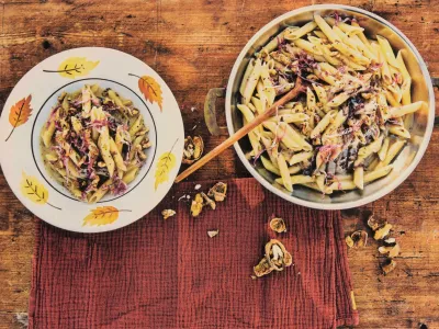 Pasta mit Radicchio und cremigem Gorgonzola.