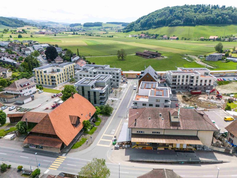 Die Wohnbausiedlung Bollpark Süd hat das Gebiet rund um den Bahnhof verändert. Foto: Nik Egger